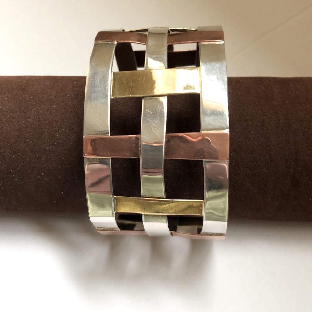 Vintage  RLM Studio – Robert Lee Morris Basket Weave Cuff -  Mixed Metal – EUC - Picture 6 of 9